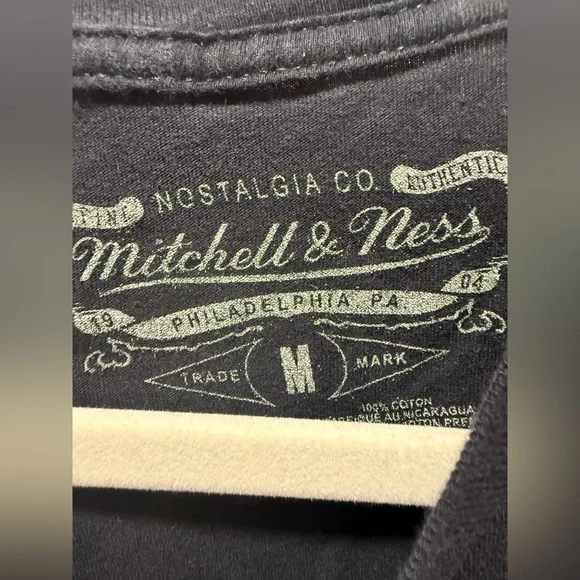 Mitchell & Ness Black Toronto Raptors Tee - Picture 5 of 5